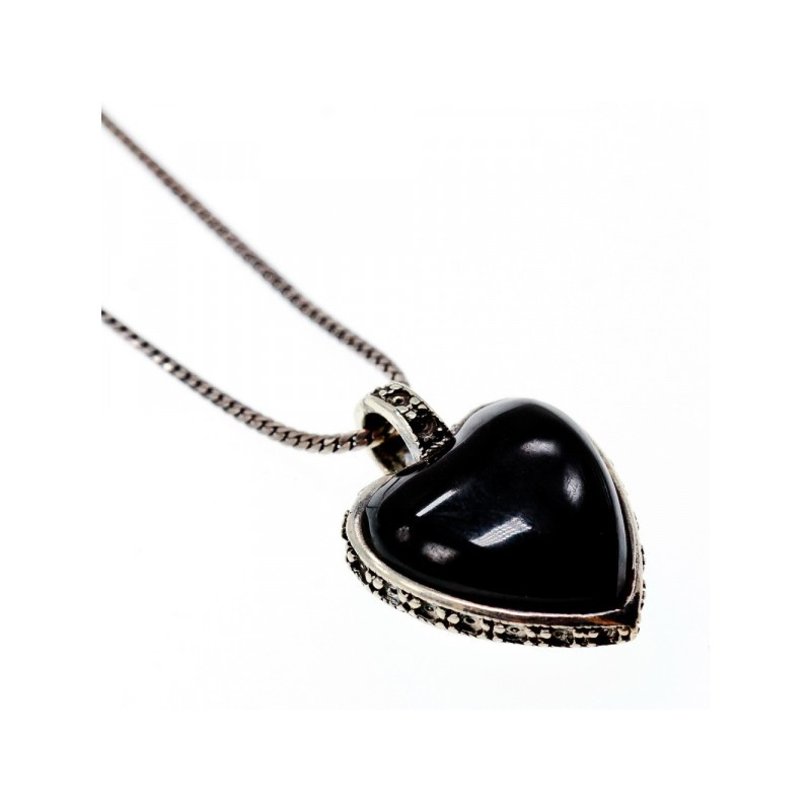 925 Sterling Silver Black Jade And Mother Of Pearl "Heart" Chain With Pendant